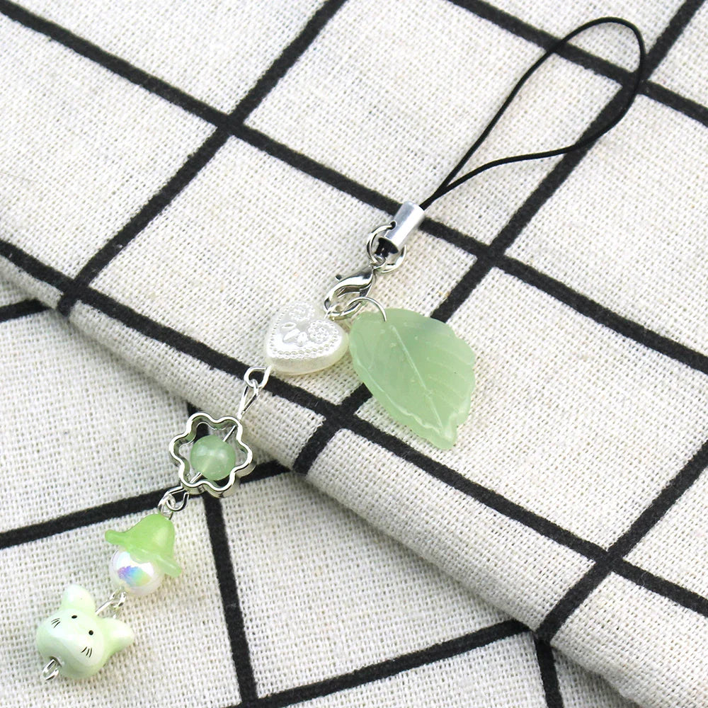 Handmade Four Leaf Clover Beaded Phone Charm Cute Cat Totoro Keychain Cybercore Cell Phone Chain Pendant Bag Decor