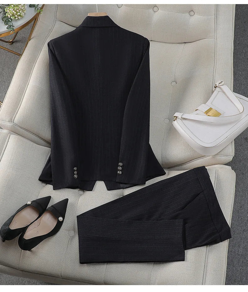 Stylish Women's Blue Blazer for Interviews and Workwear High-End Pant Suit for Career Professionals and College Students Elegant Hotel Manager Jacket