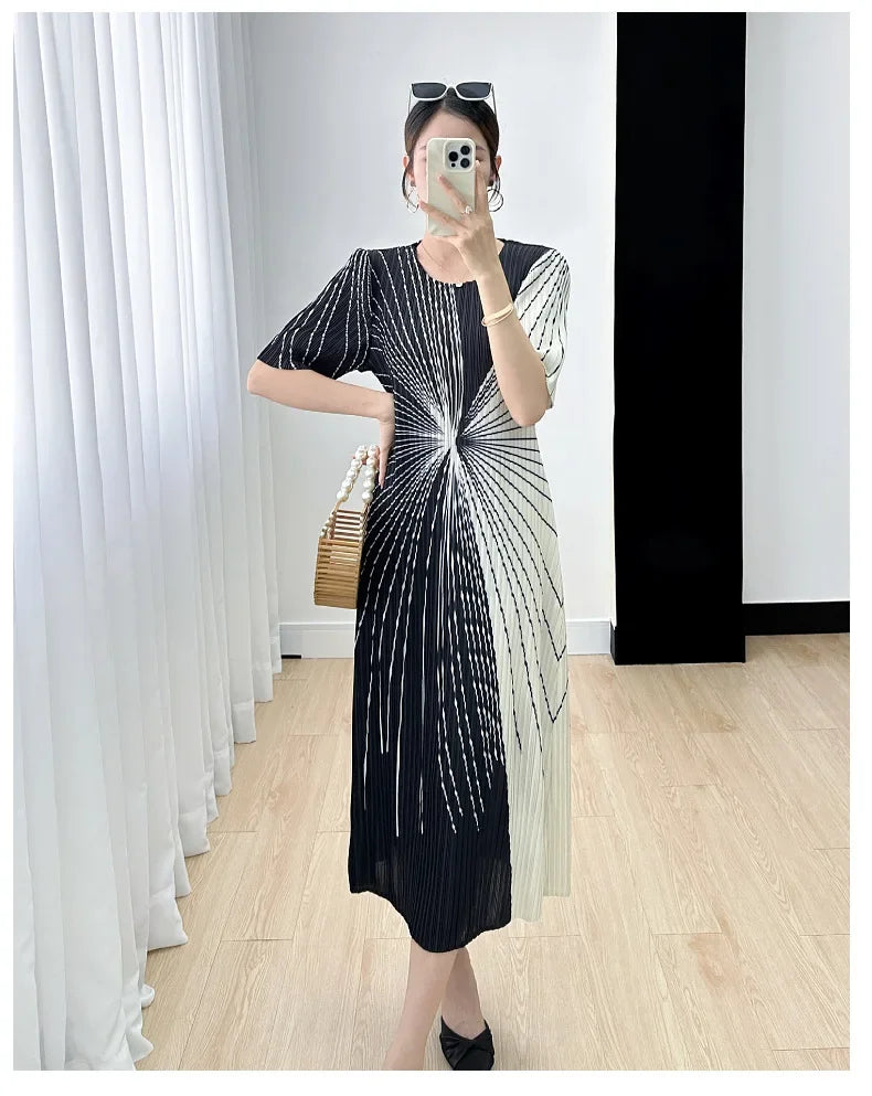 Women Pleated Dress Black White Print O Neck Short Sleeve