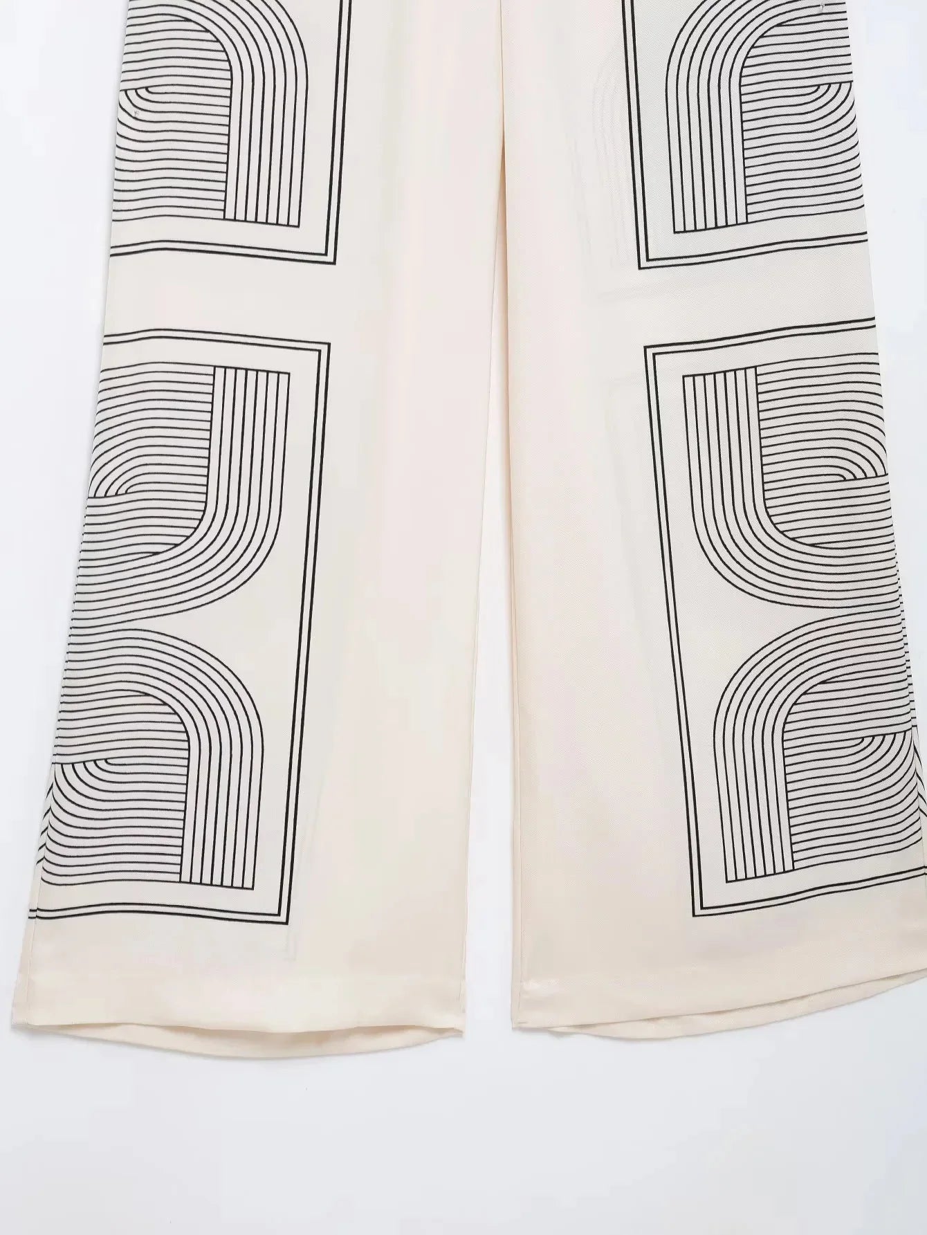 Stylish Women's Suit Set with Long Sleeve Shirt and Wide Leg Pants in Creamy Base and Geometric Patterns