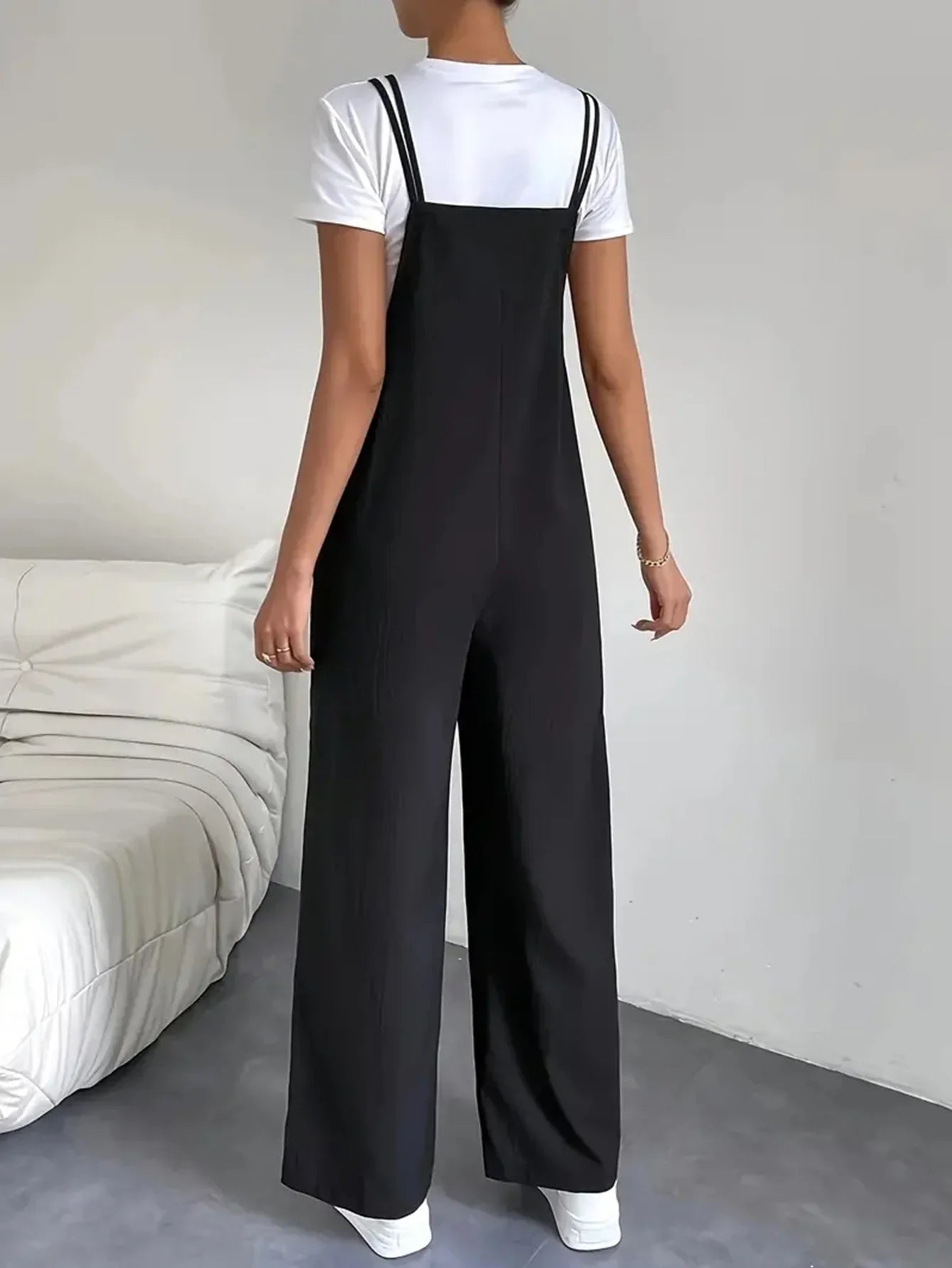 Stylish Casual Camisole Jumpsuit with Pocket Detail Wide Leg Straight Cut Women's Jumpsuit Set