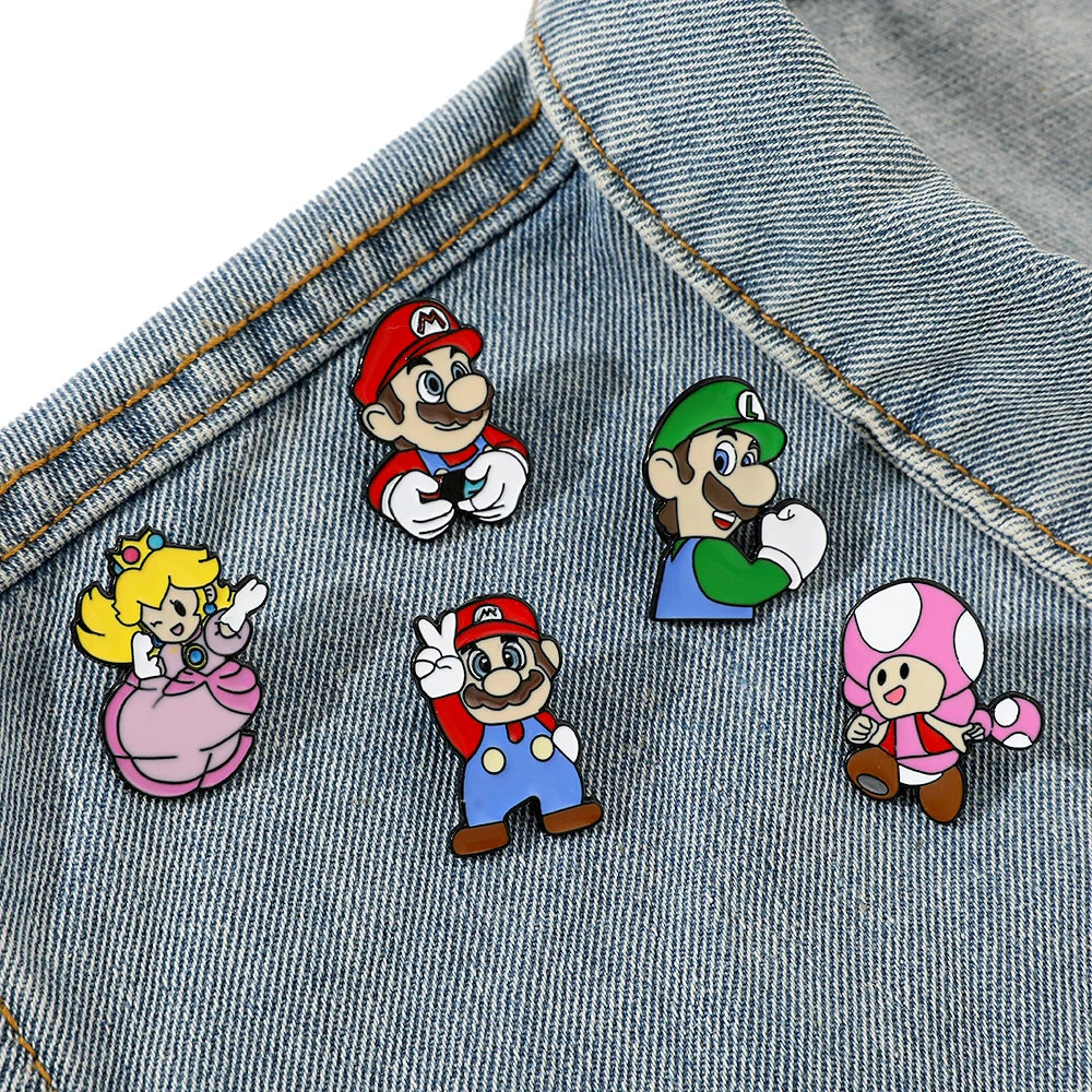 5 Pcs Super Mario Metal Brooch Set Enamel Lapel Pins for Backpack and Clothing Accessories
