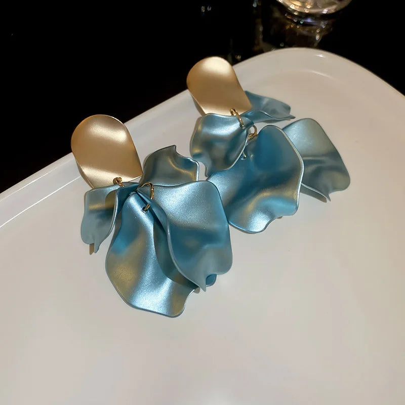 Stylish Multicolored Flower Earrings for Women Delicate Petal Tassel Stud Earrings Perfect for Everyday and Party Accessories