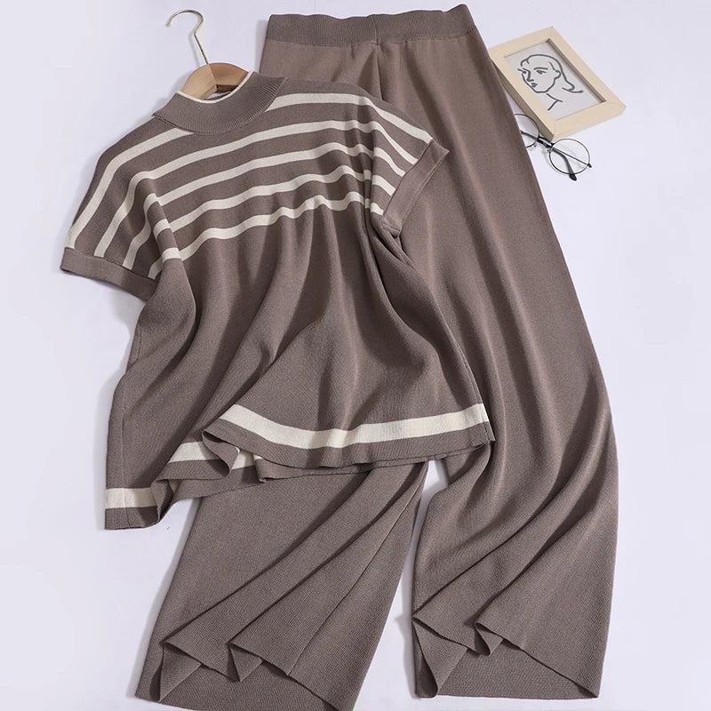 Women Casual Striped Sleeveless Pullover and Wide Leg Pants Two-Piece Set for Spring and Summer