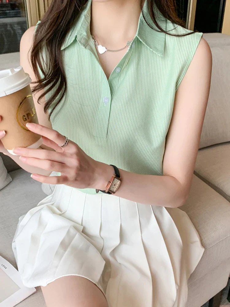 Sleeveless Casual Striped Blouse for Women Lightweight Office Blouse Basic Summer Top with Comfortable Fit