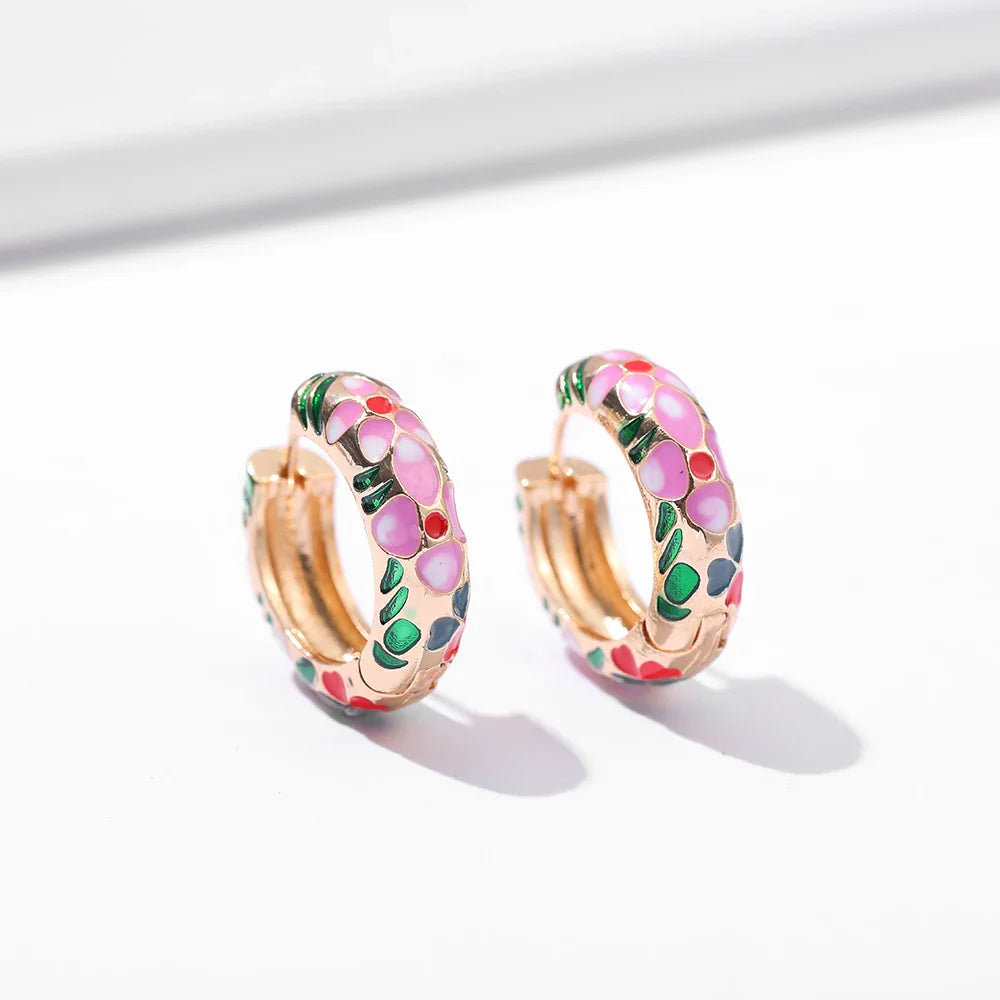 Vintage Enamel Flower Huggie Hoop Earrings for Women Colorful Engraved Round Retro Ear Jewelry