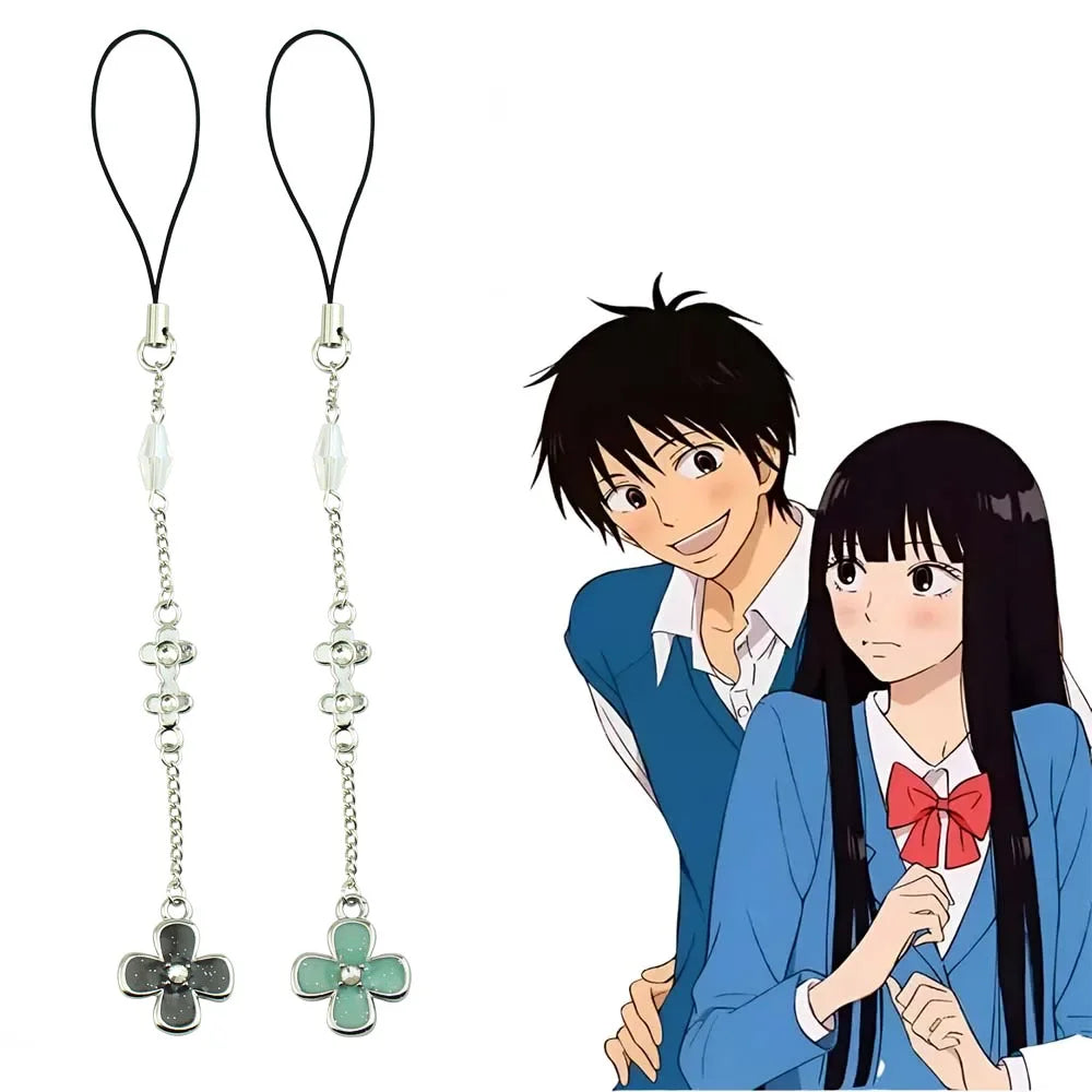 Kuronuma Sawako and Kazehaya Shouta Cosplay Keychain Kimi Ni Todoke Flower Pendant Phone Chain