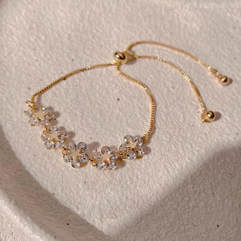 Korean Luxury Flower Charm Bracelet for Women with Round Butterfly and Shiny Rhinestones