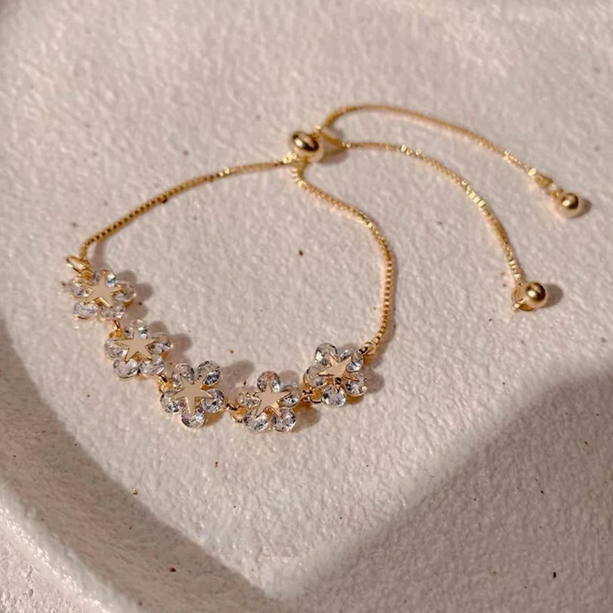 Korean Luxury Flower Charm Bracelet for Women with Round Butterfly and Shiny Rhinestones