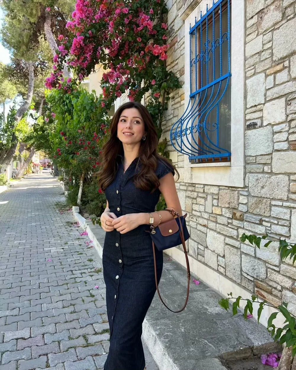 Fitted Denim Midi Shirt Dress With V Neck Long Sleeve