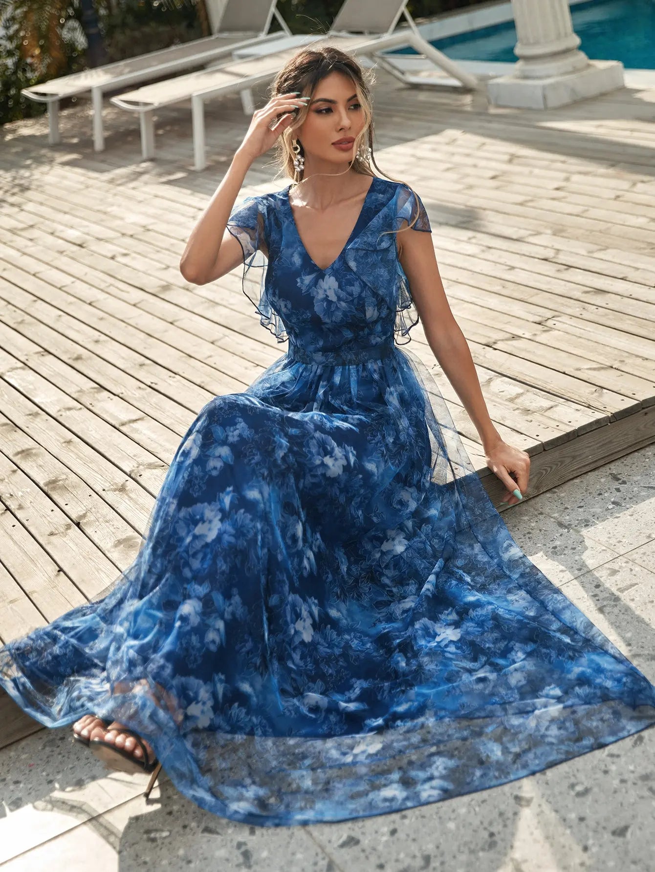 V Neck Lace Patchwork Evening Gown With Ruffled Sleeves