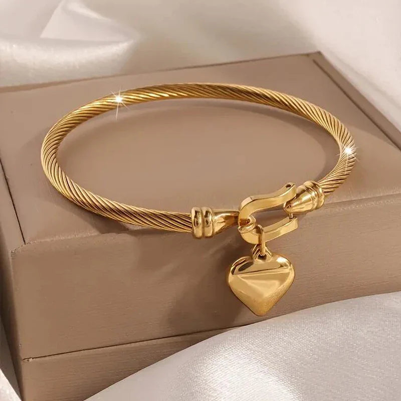 18k Gold Color Stainless Steel Heart Pendant Charm Bangle Bracelet for Men and Women