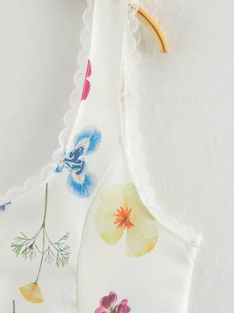 Women's Square Collar Lace-Up Slim Fit Top and Single Breasted A-Line Midi Skirt Two-Piece Set with Feminine Print