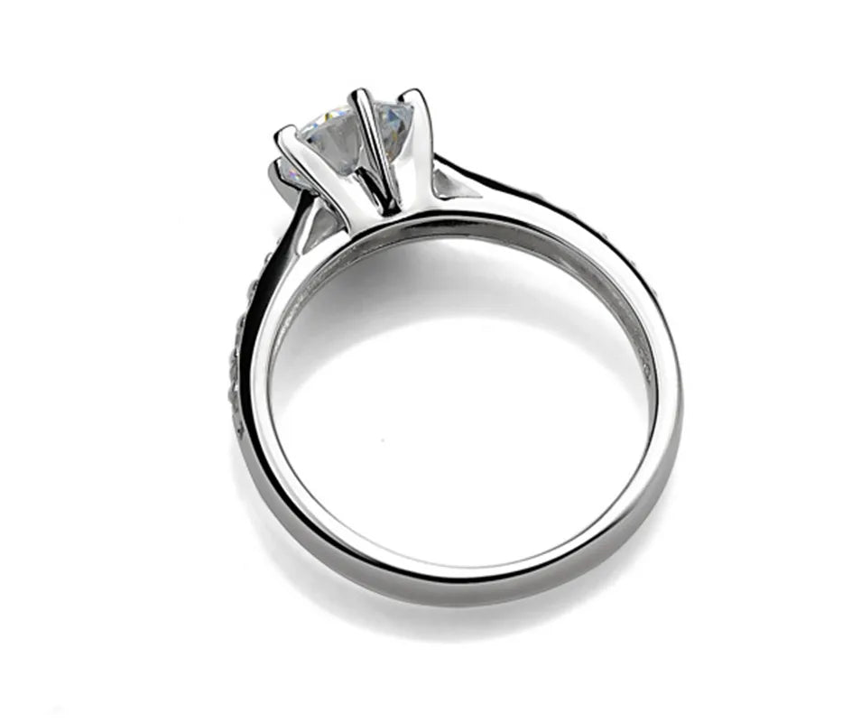 Luxury 925 Sterling Silver Classic Six Claw Diamond Engagement Ring for Women