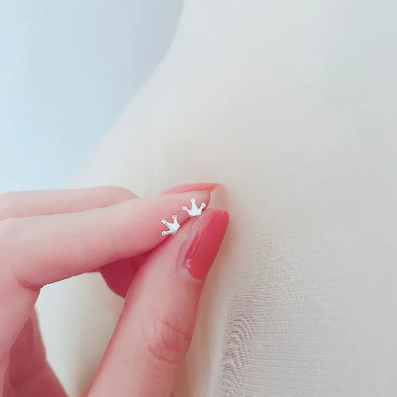 Minimalist Heart Stud Earrings for Women Hypoallergenic Silver Color Daily Wear Jewelry Gifts