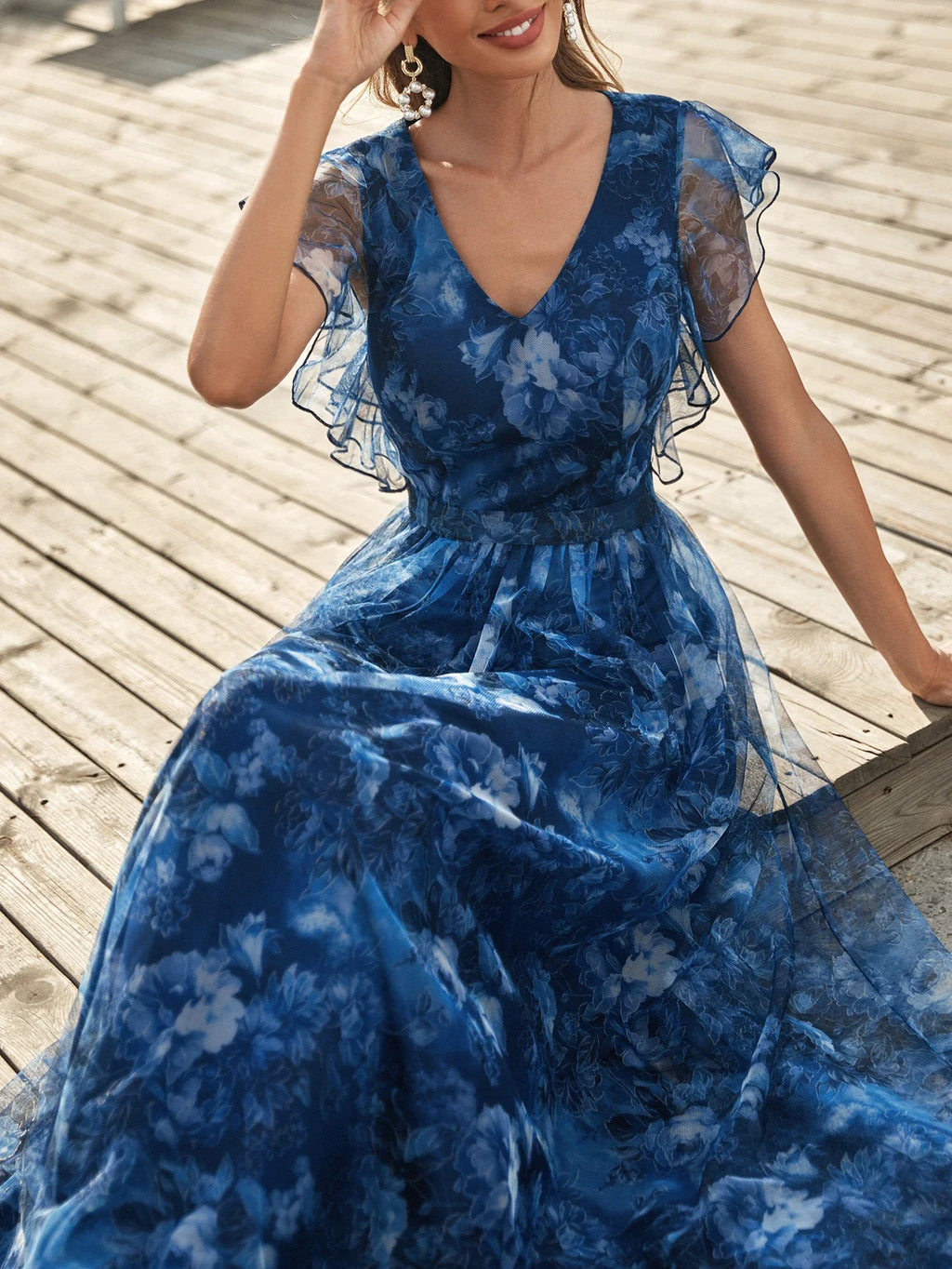 V Neck Lace Patchwork Evening Gown With Ruffled Sleeves