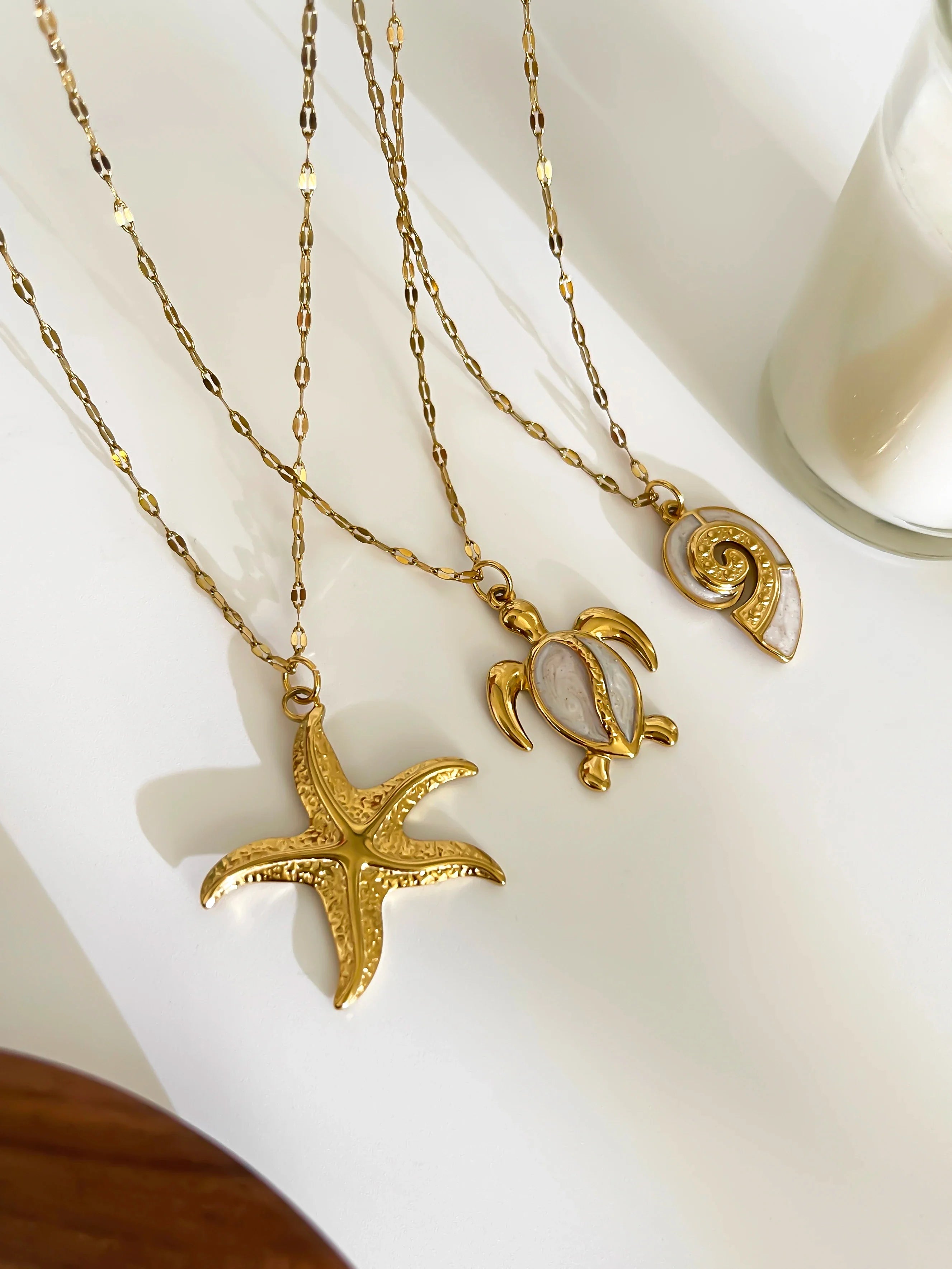 Elegant White Enamel Turtle Conch Starfish Pendant Necklace 18K Gold Plated Jewelry for Women