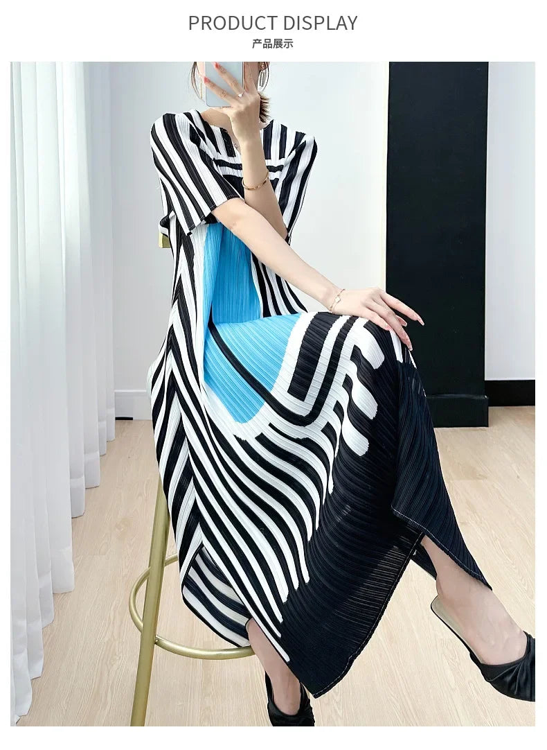 Pleated Striped Dress For Women O Neck Short Sleeve