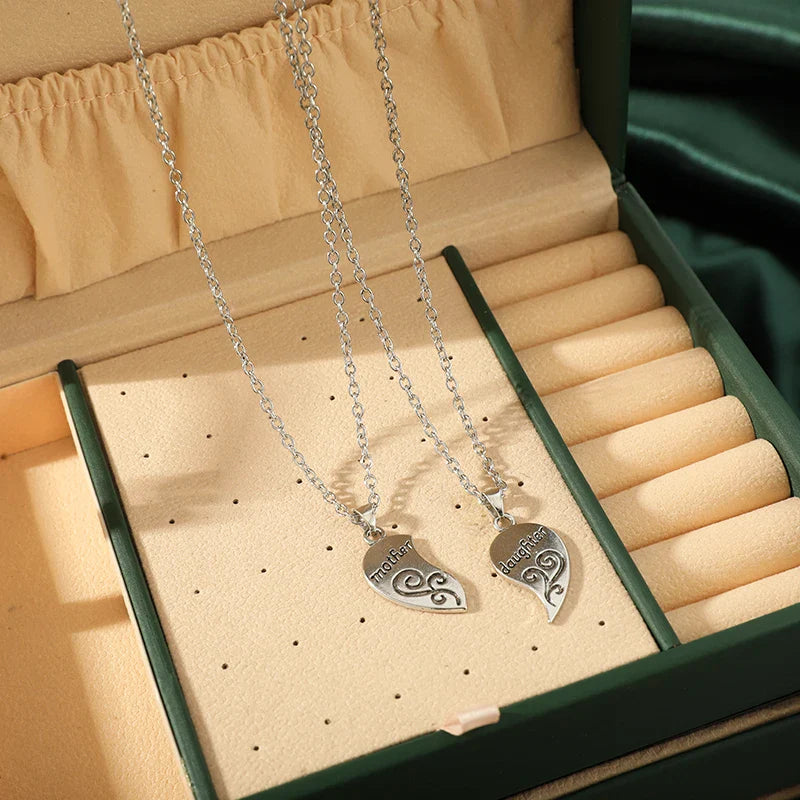 2pcs Antique Silver Plated Parent Child Necklace Set for Mother Daughter Love Jewelry