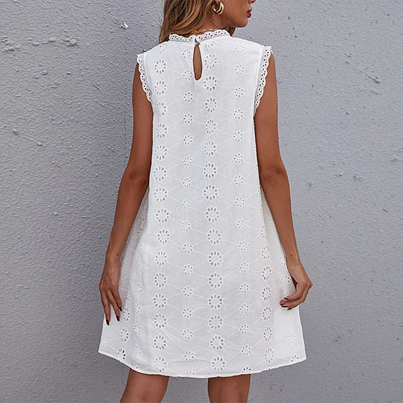 Sleeveless White Lace Dress For Summer Beach Vacation
