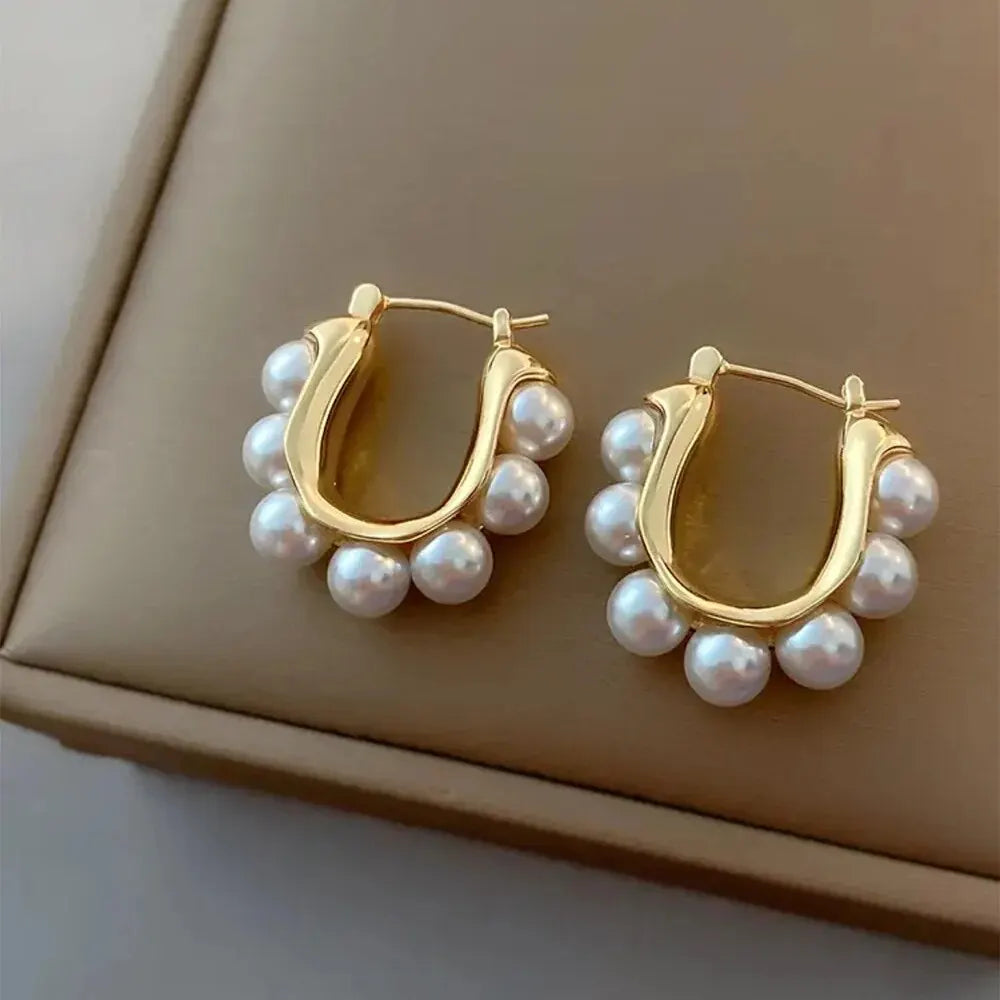 Elegant Gold U-shaped Hoop Earrings with Imitation Pearls for Weddings and Parties