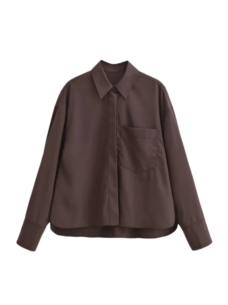 Women's Casual Poplin Shirt Top with Pocket Detail Lightweight Commuter Blouse Simple Elegant Autumn Wear