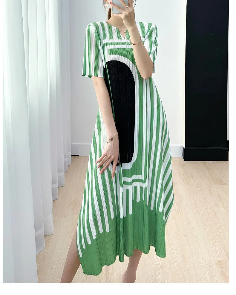 Pleated Striped Dress For Women O Neck Short Sleeve