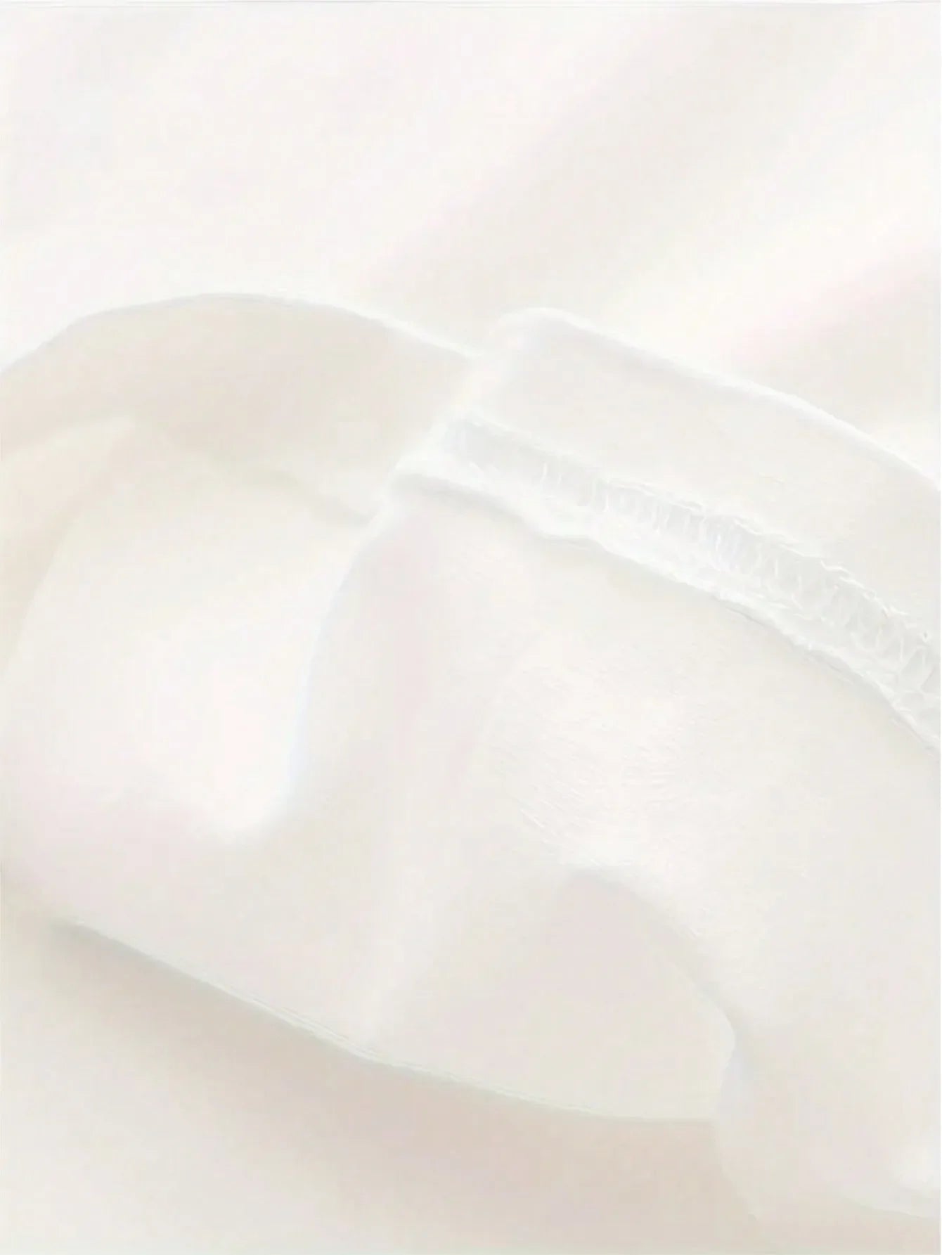 Ladies Blue Heart Patchwork Printed Short Sleeve T-Shirt for Casual Spring and Summer Wear