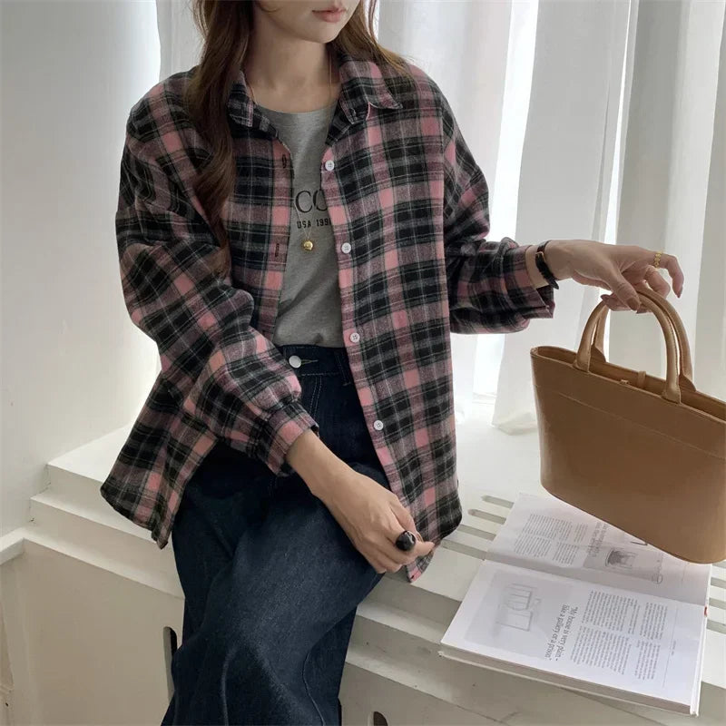 Oversized Button-Up Plaid Flannel Shirt for Women Casual Checkered Blouse Boyfriend Style Loose Fit Teen Girl Top