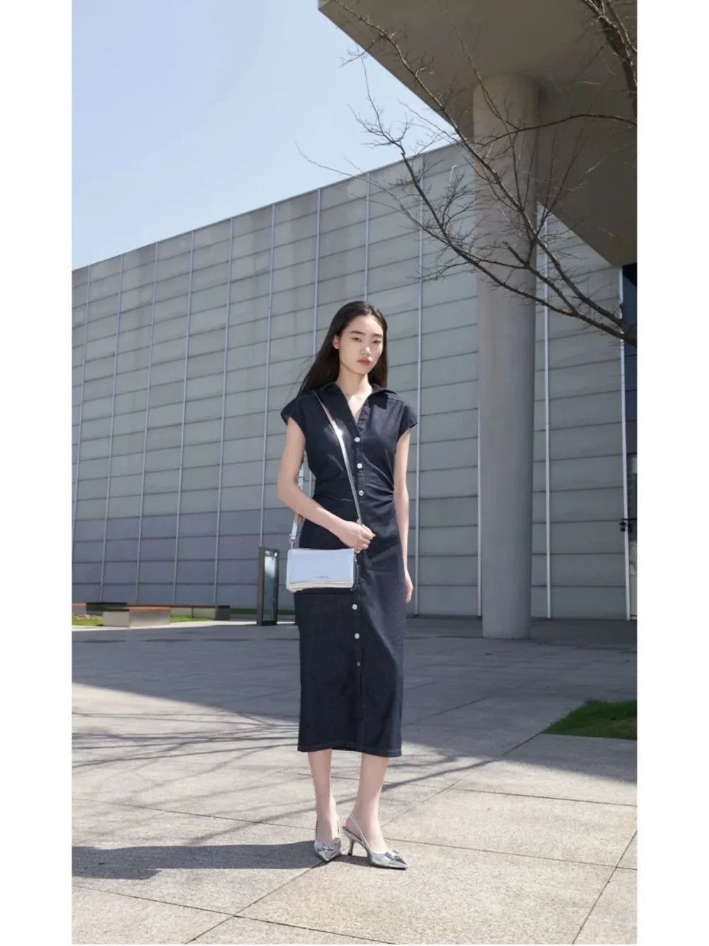 Fitted Denim Midi Shirt Dress With V Neck Long Sleeve