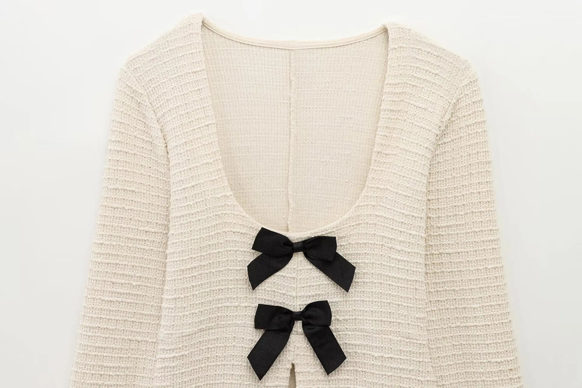 Women's Casual Chic Bow Top and Flared Pants Suit Set for Spring and Summer