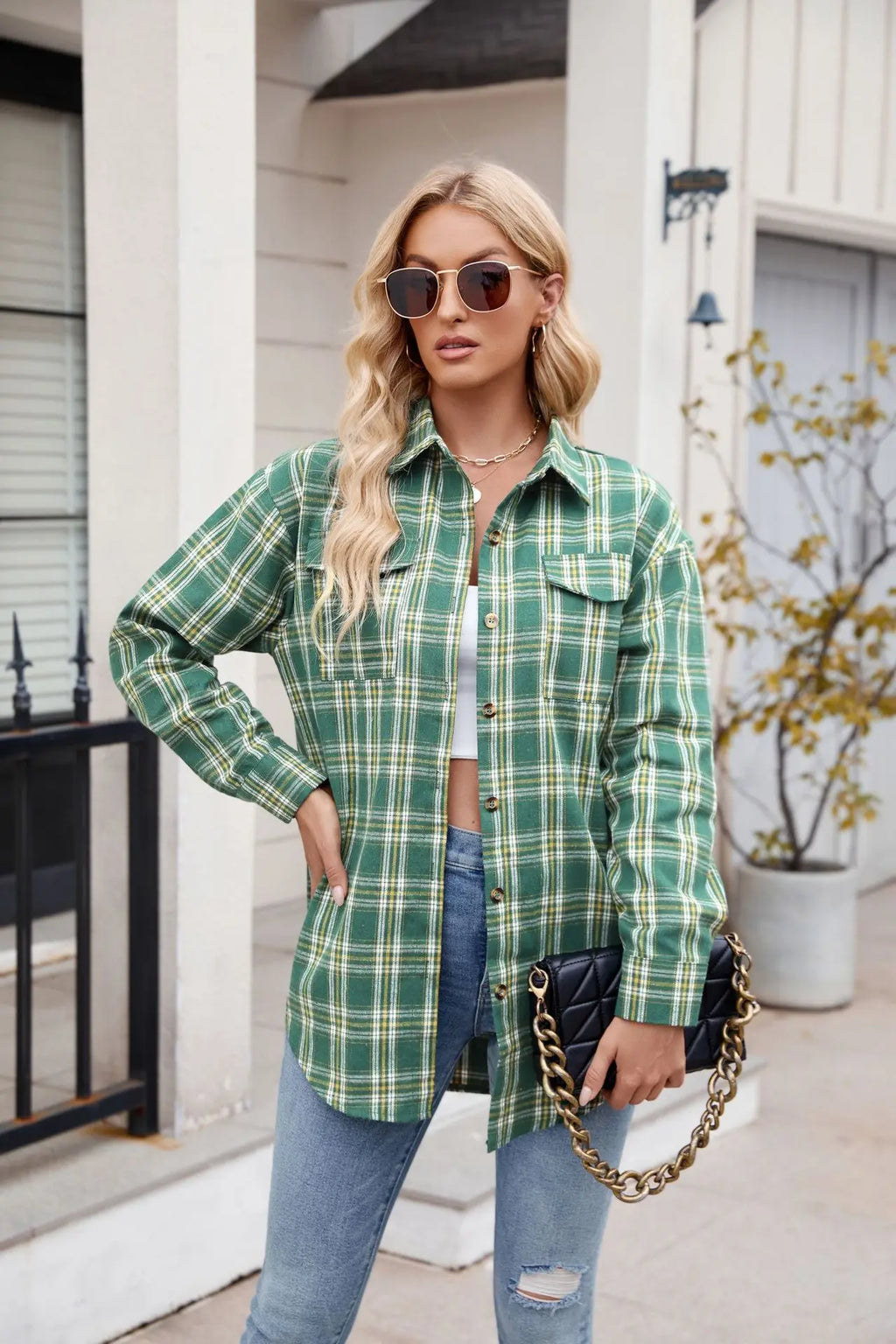 Women Plaid Button Up Shirt Loose Fit Warm Long Sleeve Casual Blouse with Pockets Autumn Winter Checkered Top Preppy Y2K Harajuku Style