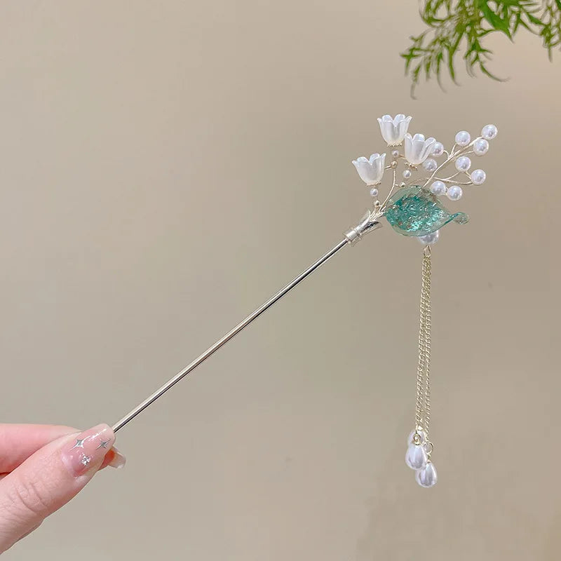 Elegant Enameled Flower Tassel Hair Clip Alloy Hairpin for Women Stylish Chinese Hair Accessory