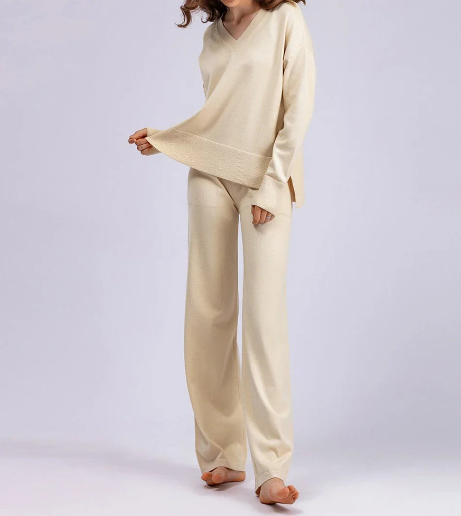 Casual Women's Sweater Pullover Knit Two-Piece Set with Loose Pants for Autumn and Winter