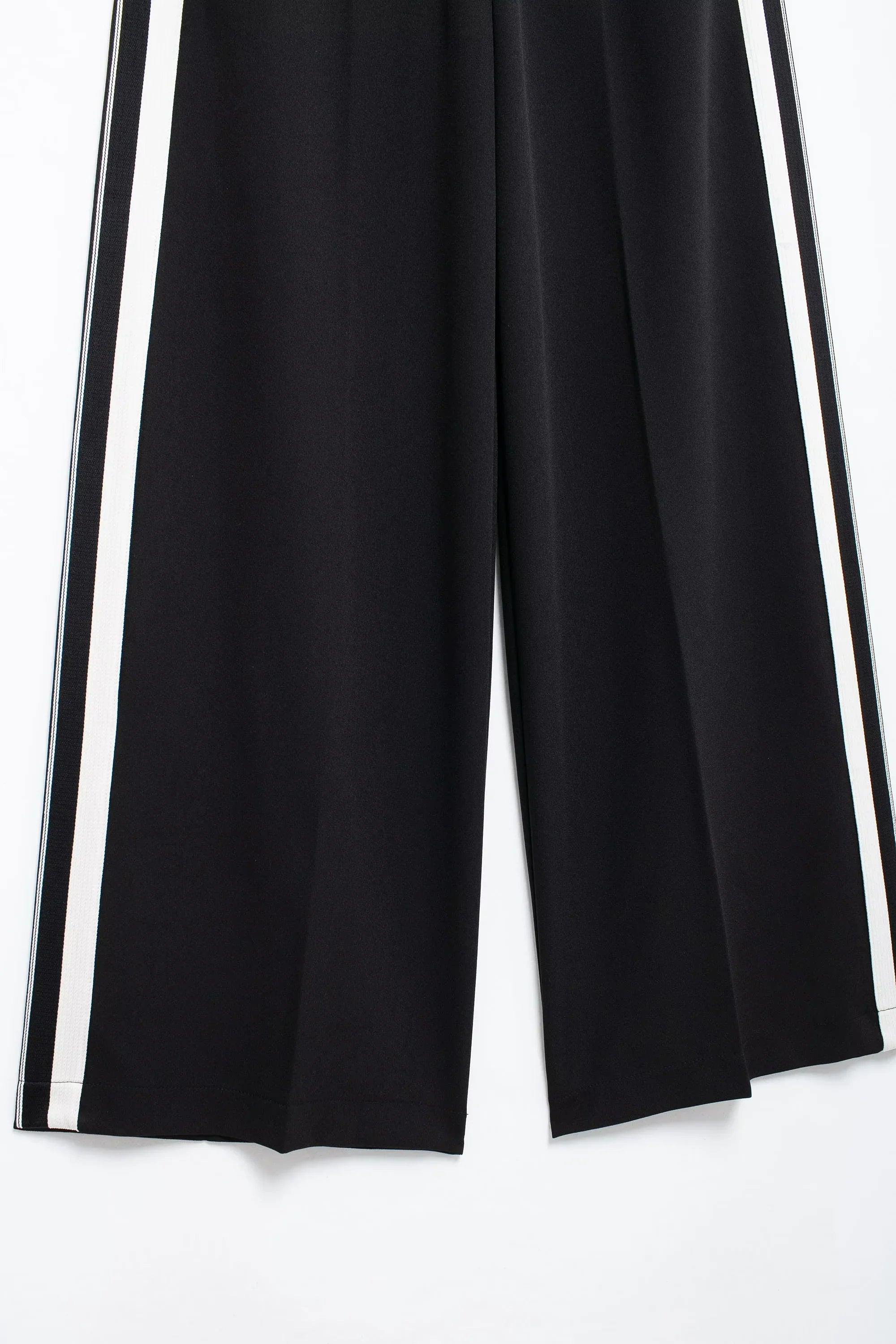 Women's Long Sleeve Zip Jacket and Elastic Waist Trousers Side Stripe Activewear Set