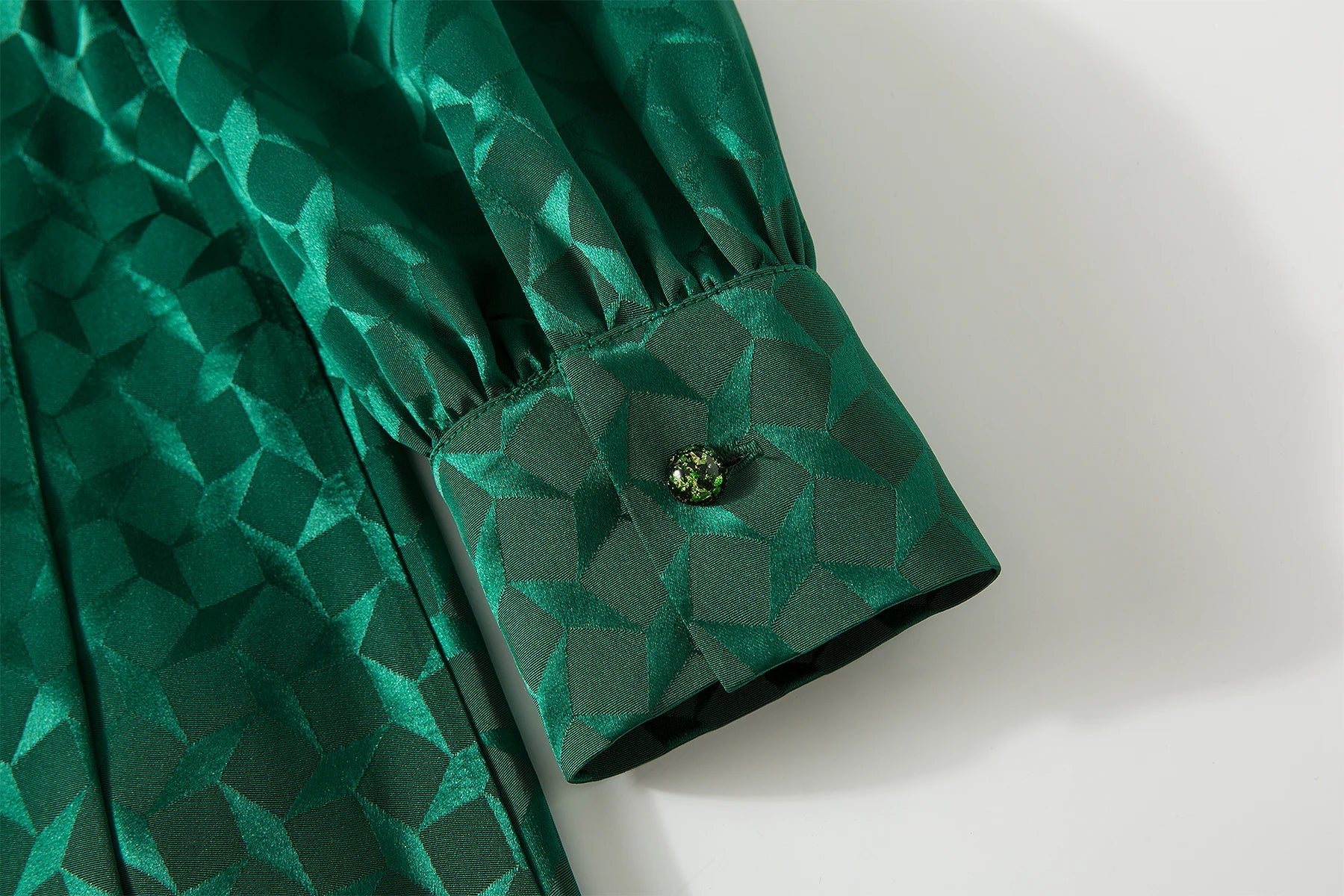 Elegant Green Pleated Long Sleeve Dress With Bow Collar