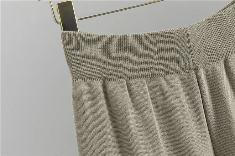 Chic Women's 3 Piece Knitted Cardigan Tracksuit Set with Sweater and Pants for Spring and Autumn Fashion