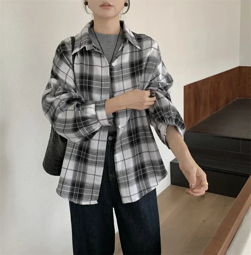 Oversized Button-Up Plaid Flannel Shirt for Women Casual Checkered Blouse Boyfriend Style Loose Fit Teen Girl Top