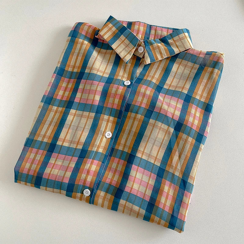 Breezy Oversized Plaid Shirt for Women Long Sleeve Collared Button-Down Blouse Casual Spring Summer Boyfriend Style Top