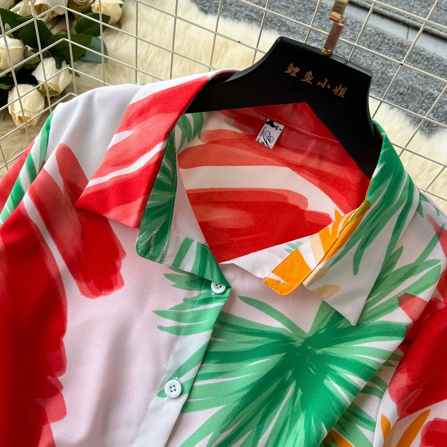 Summer Fashion Print Two Piece Set for Women with Loose Short Sleeve Tops and Elastic Waist Wide Leg Cropped Pants