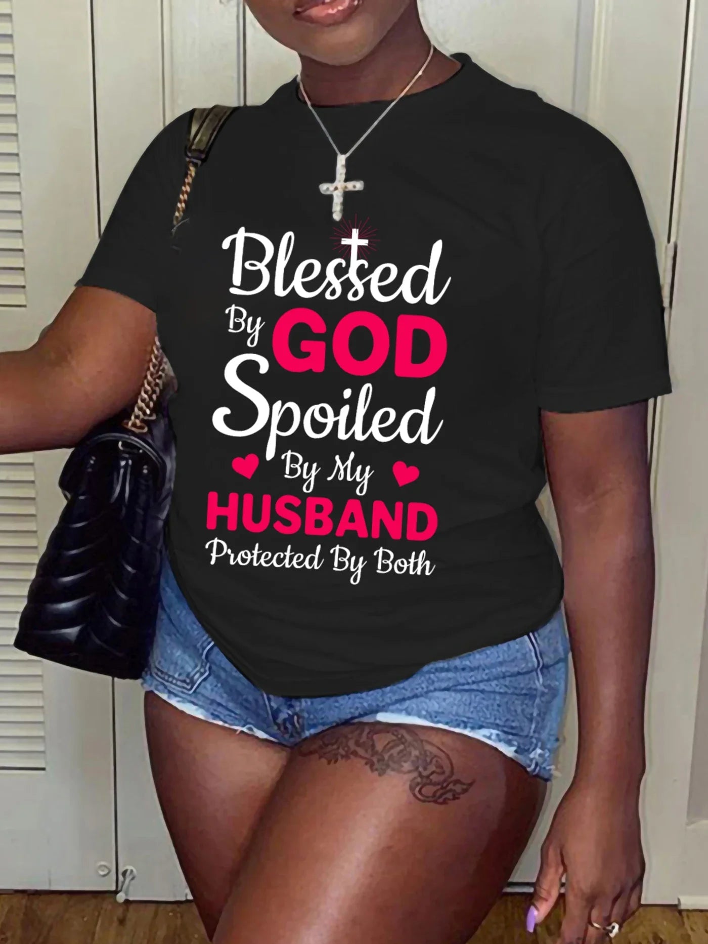 Women's Casual Summer T-Shirt with Letter Print and Comfortable Round Neck