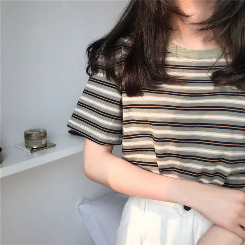 Korean Loose Striped T-shirts for Women Short Sleeves Round Neck Casual Top