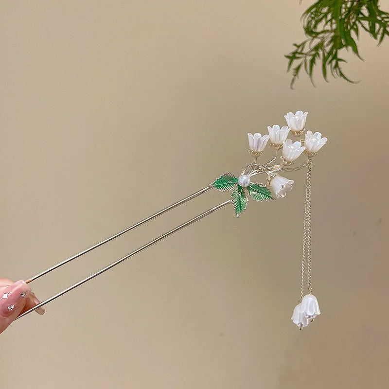 Elegant Enameled Flower Tassel Hair Clip Alloy Hairpin for Women Stylish Chinese Hair Accessory