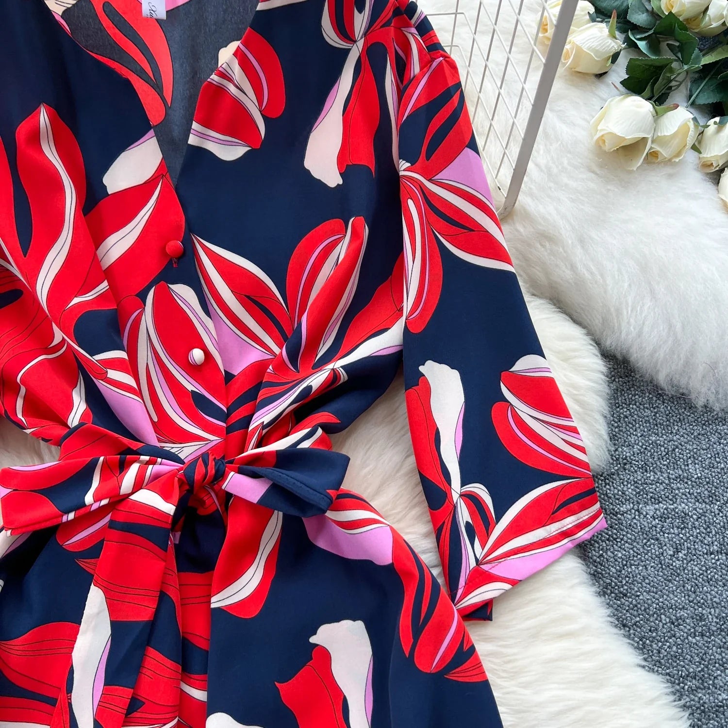 Women's Summer V-Neck Short Sleeve Lace-Up Waist Slim Fit Wide-Leg Printed Jumpsuit with Loose Straight Leg Design