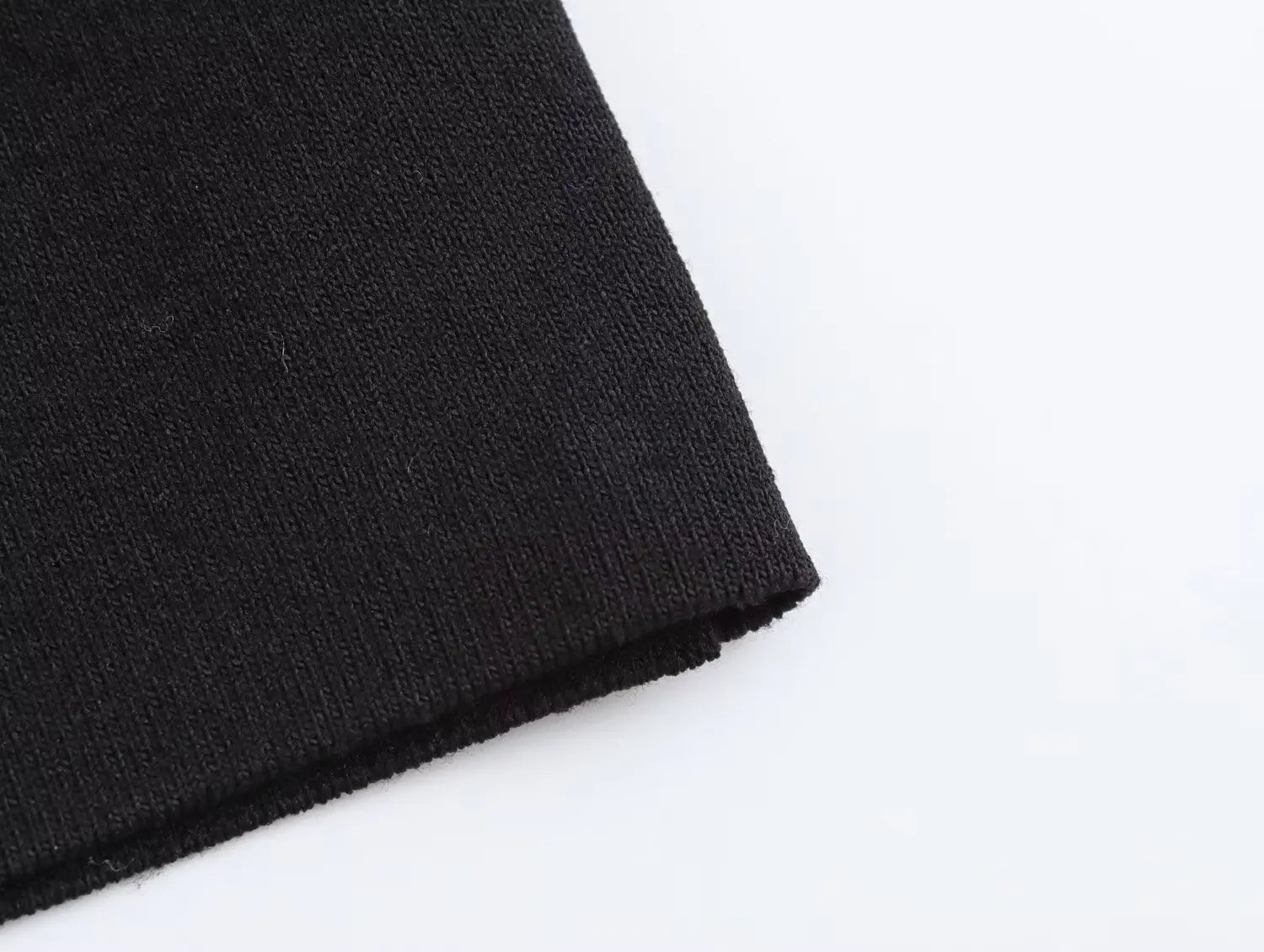 Elegant Sleeveless Dress and Vest Skirt Two-Piece Set with Stylish Long Pants for Modern Women