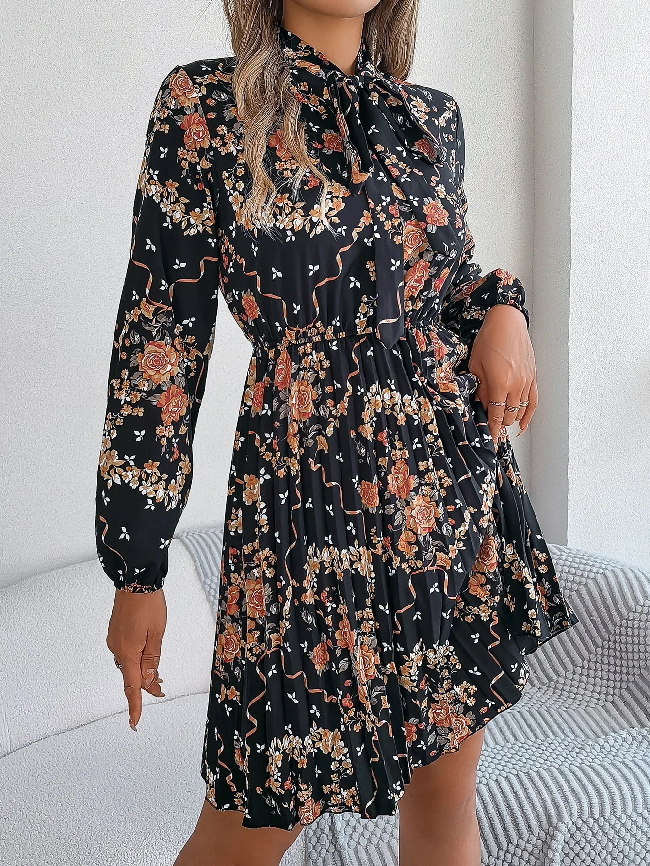 Floral Print Lace Up Long Sleeve Pleated Dress With Bow