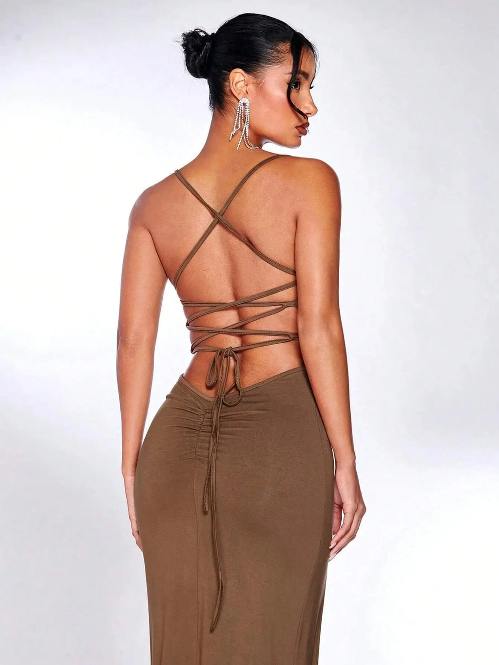 Backless Party Dress With Slim Silhouette In Solid Color
