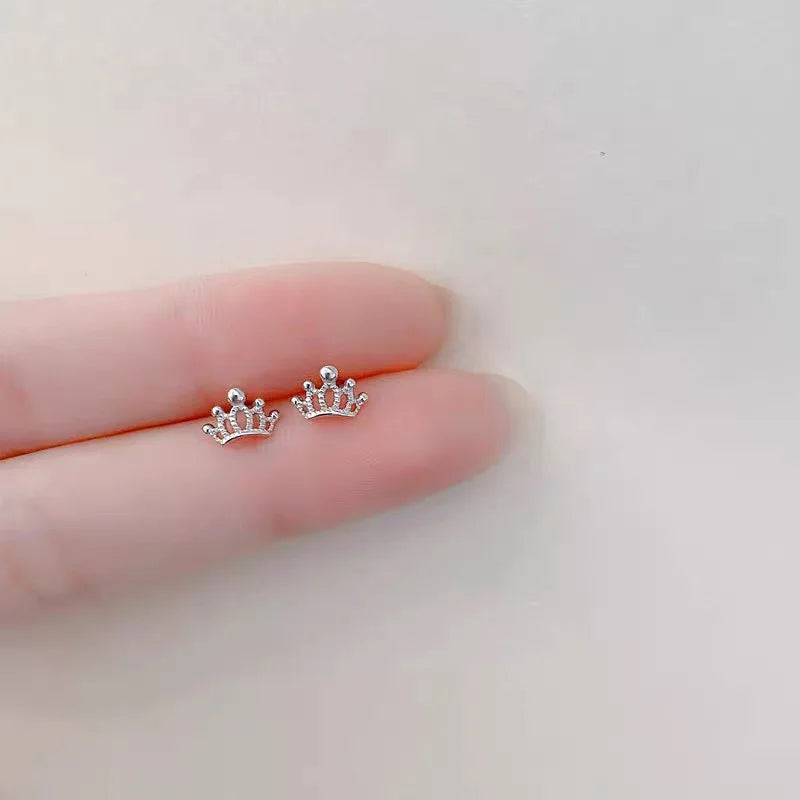 Minimalist Heart Stud Earrings for Women Hypoallergenic Silver Color Daily Wear Jewelry Gifts