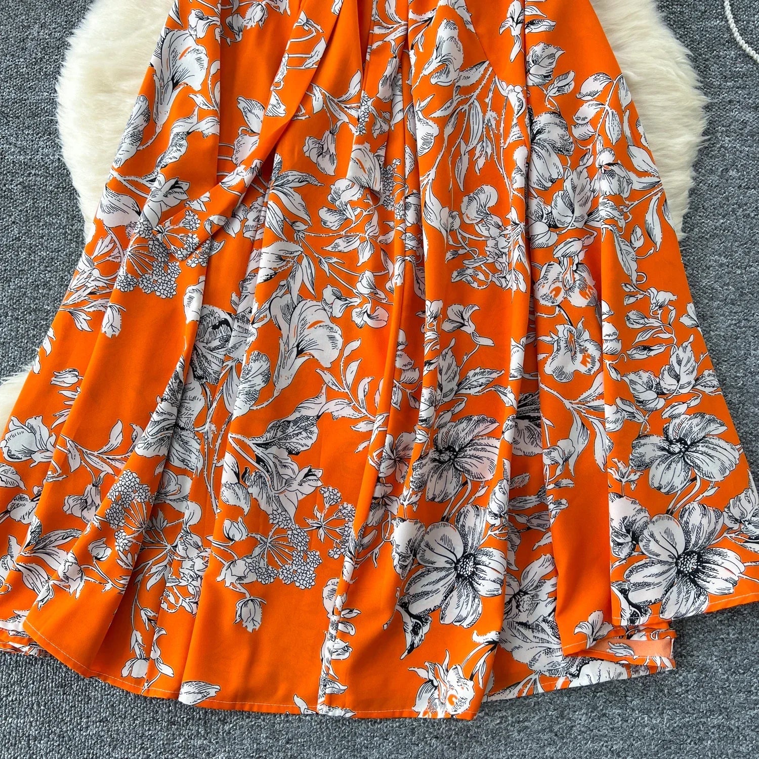 Boho Floral Print Pleated Maxi Dress With Puff Sleeves Belt