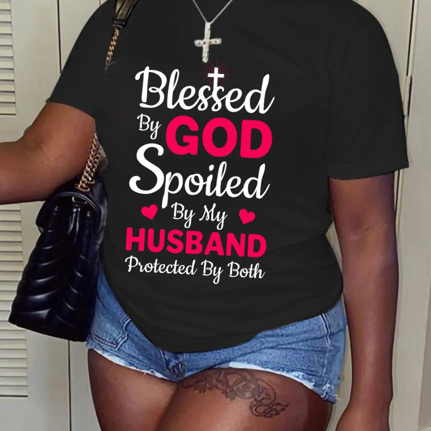 Women's Casual Summer T-Shirt with Letter Print and Comfortable Round Neck